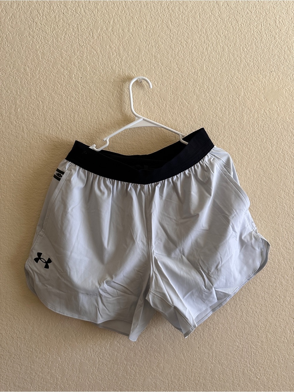 Mens Under Armour Vanish Elite 2in1 Shorts Size Large NWT